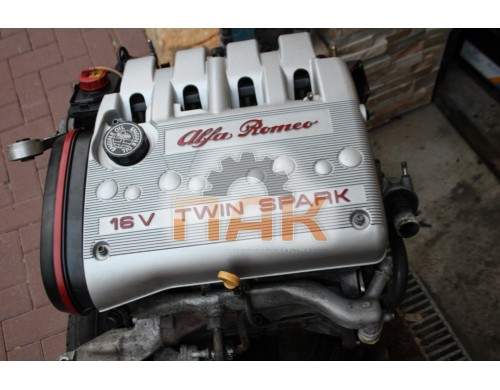 Двигатель на Alfa Romeo 1.7 фото